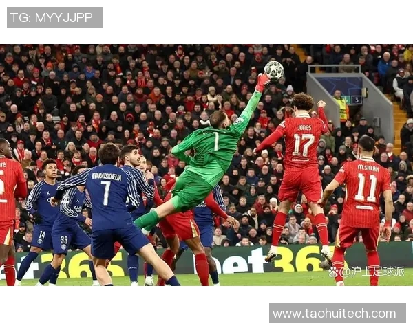 欧冠足球明星精彩瞬间回顾与赛场魅力解析